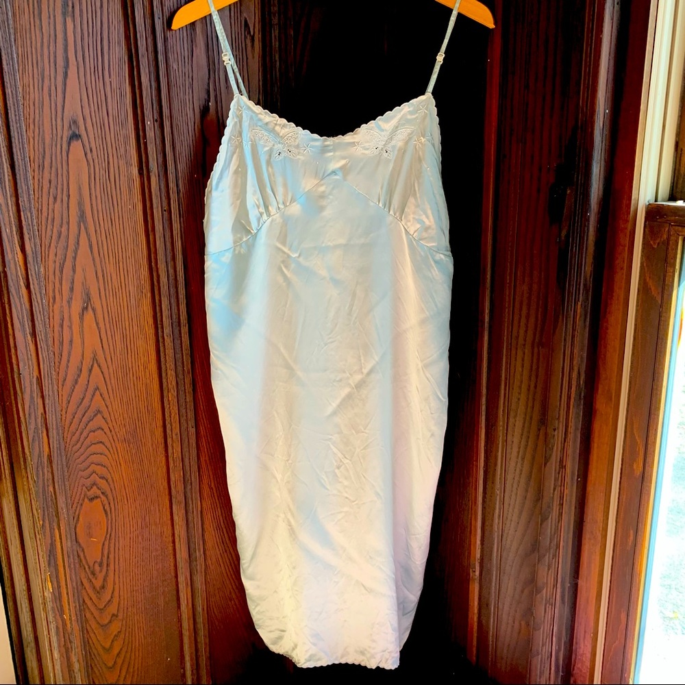 Tracy 100%silk Embroidered butterfly w stars Chemise in light seafoam